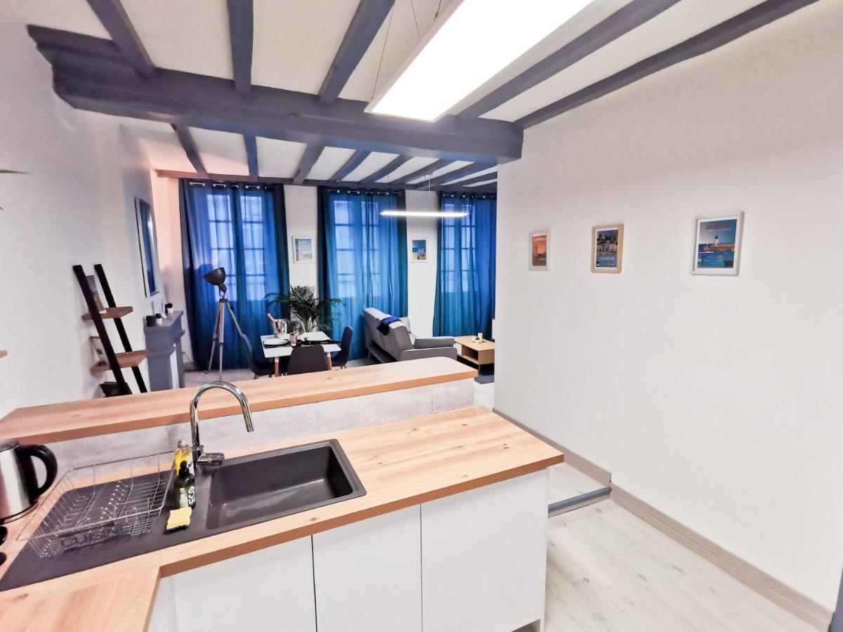 Appartement Ma Douce Charente - Superbe T3 Design Et Fonctionnel - Hyper Centre A 생트 외부 사진