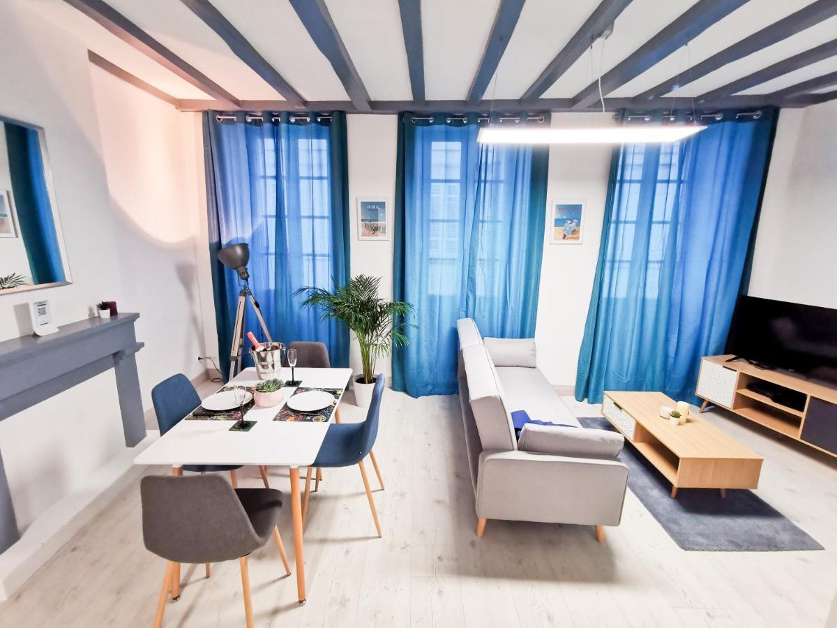 Appartement Ma Douce Charente - Superbe T3 Design Et Fonctionnel - Hyper Centre A 생트 외부 사진