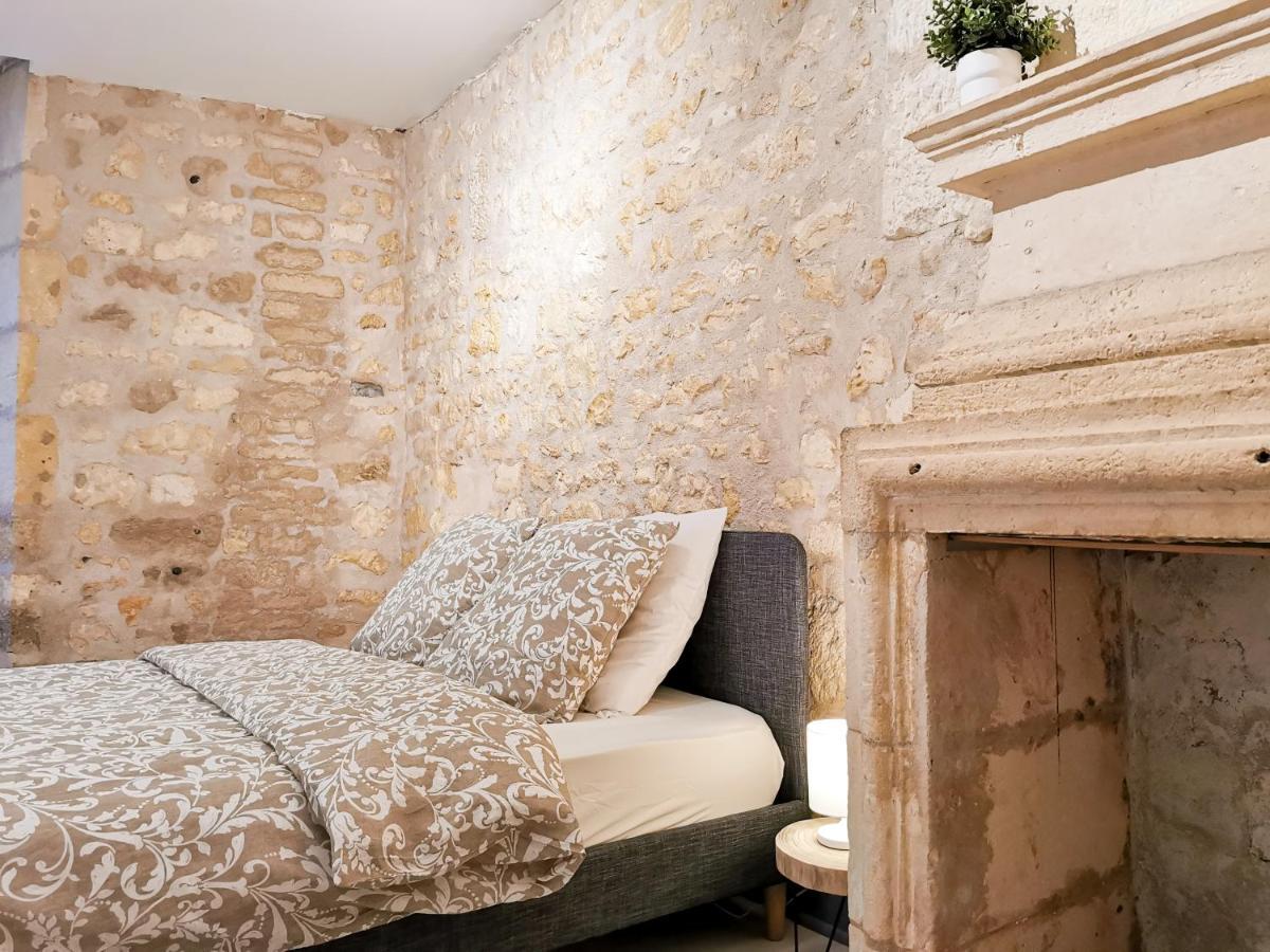 Appartement Ma Douce Charente - Superbe T3 Design Et Fonctionnel - Hyper Centre A 생트 외부 사진
